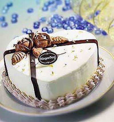 Shanghai_flowers Haagen Dazs Cakes for Shanghai